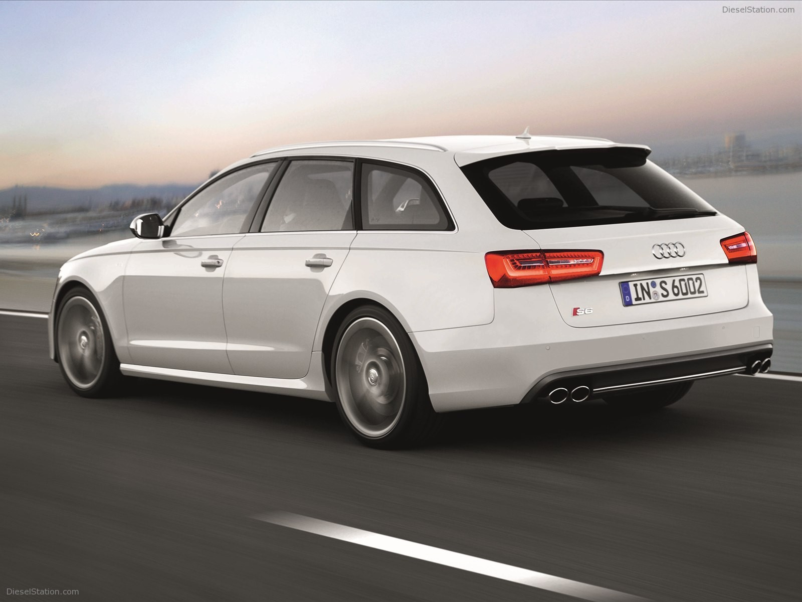 Audi S6 Avant 2013