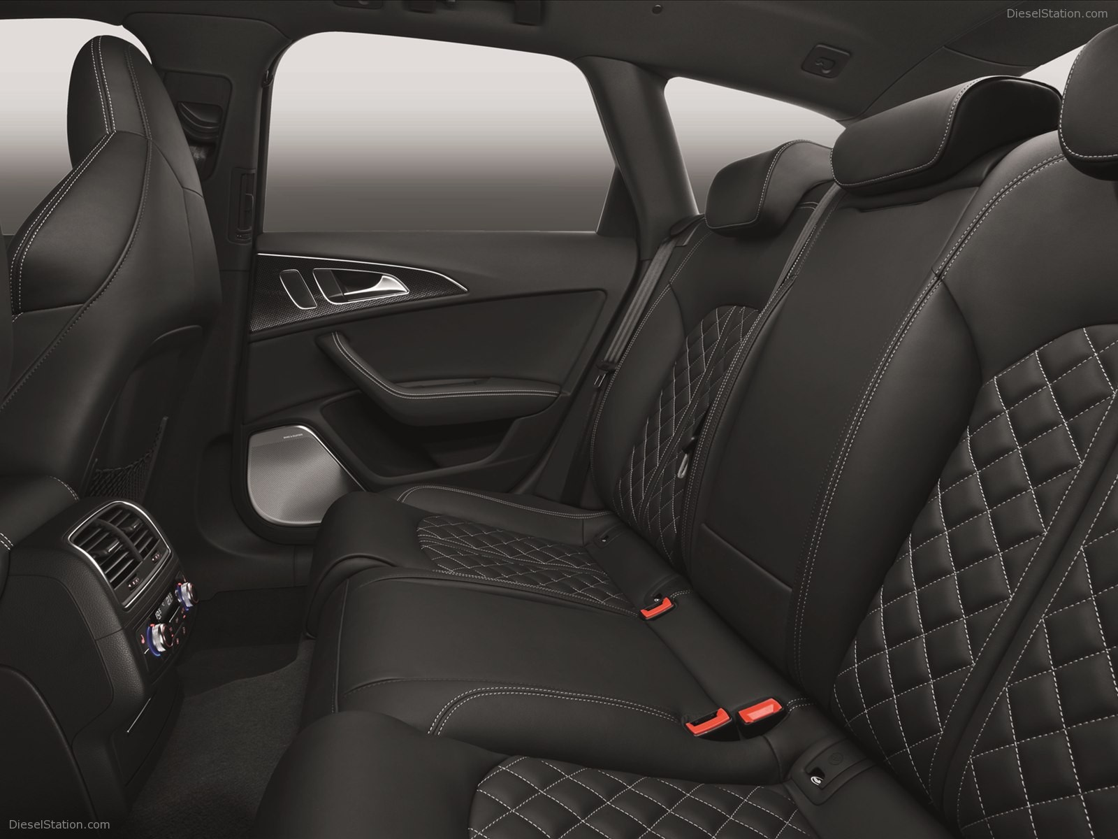 Audi S6 Avant 2013
