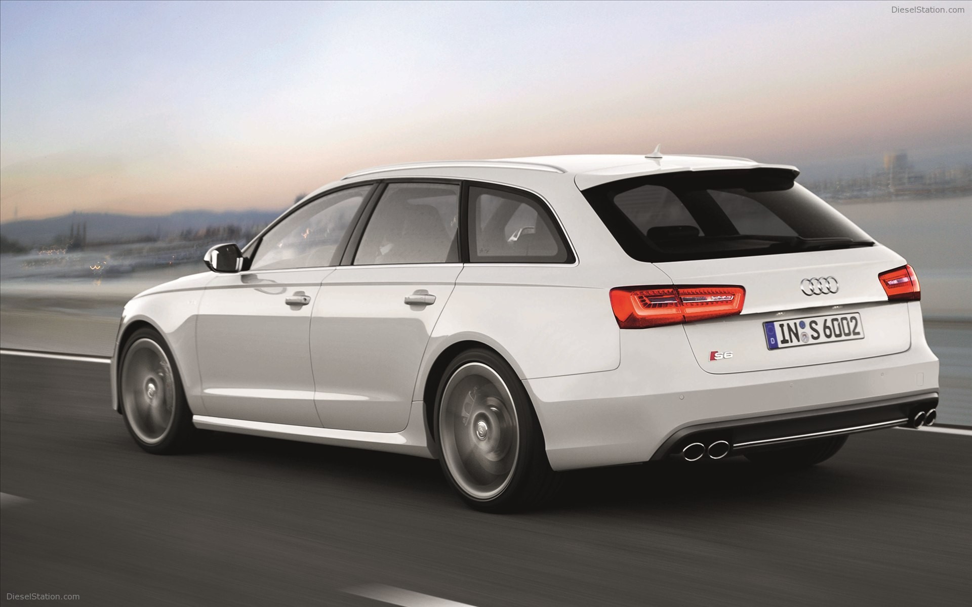 Audi S6 Avant 2013