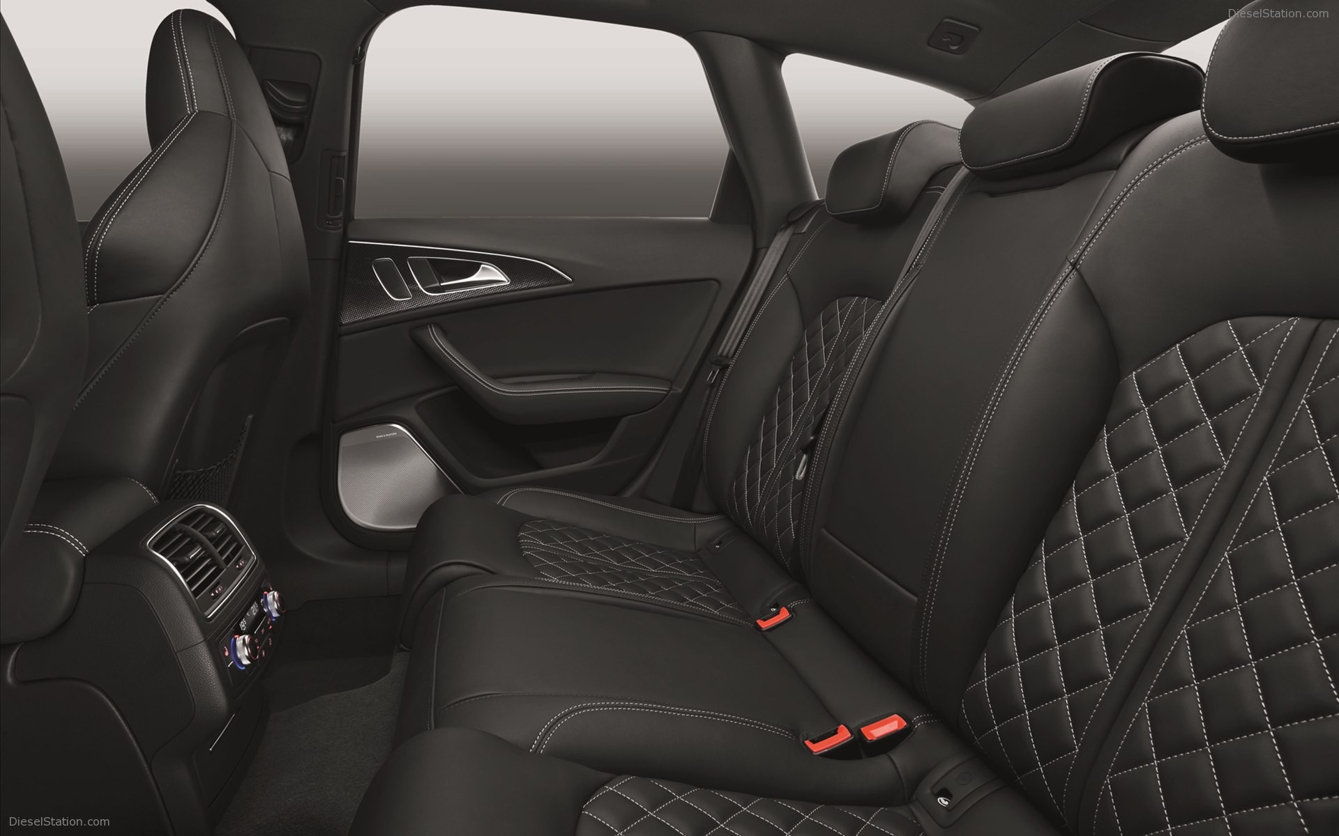 Audi S6 Avant 2013
