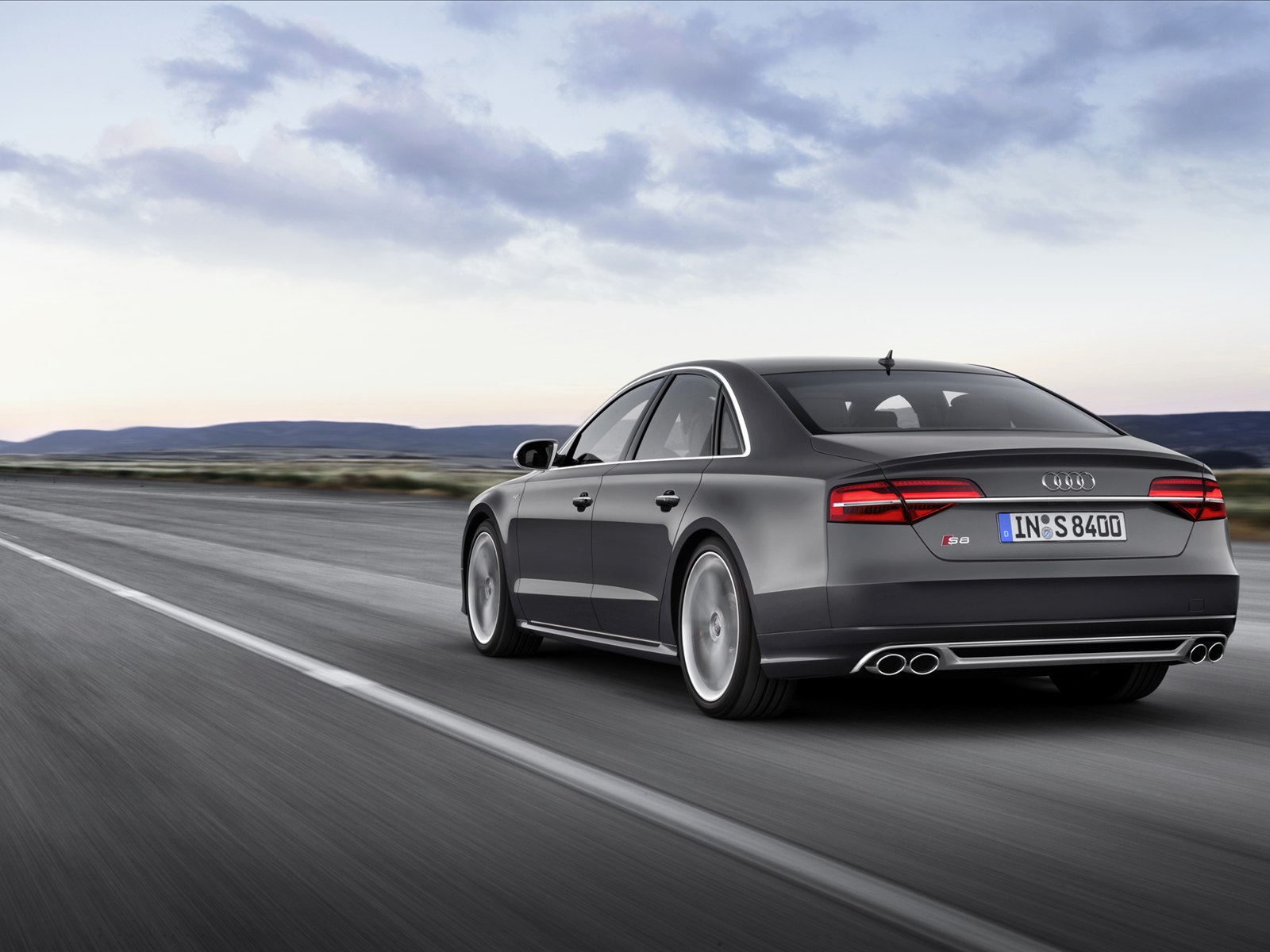 Audi S8 2014