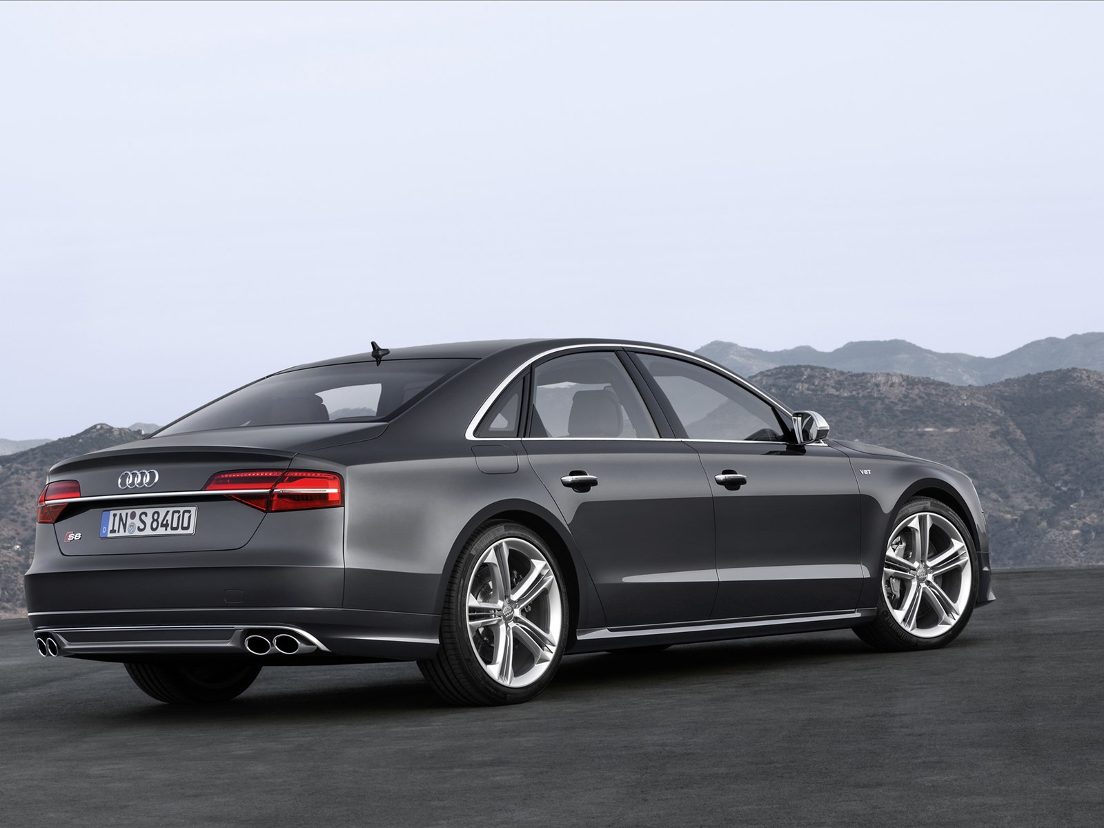 Audi S8 2014