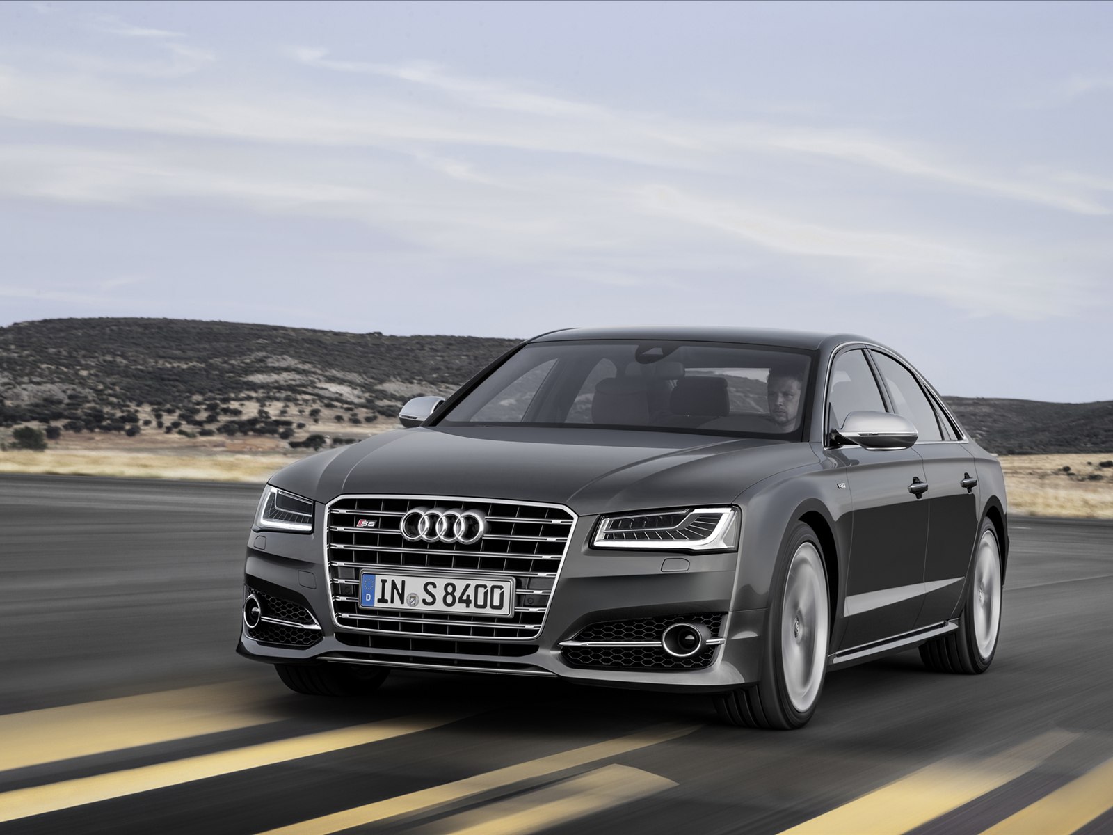 Audi S8 2014