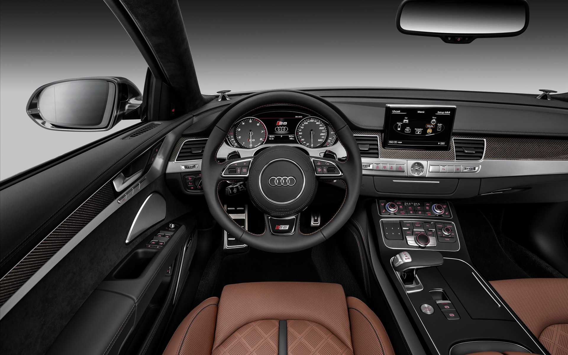 Audi S8 2014
