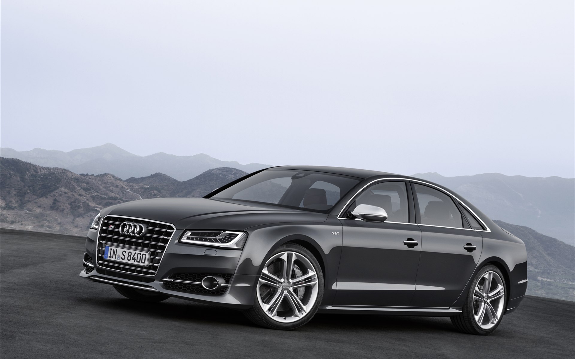 Audi S8 2014