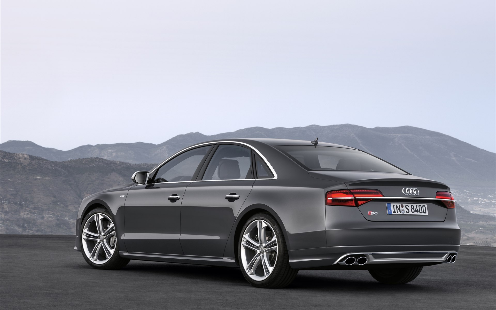 Audi S8 2014
