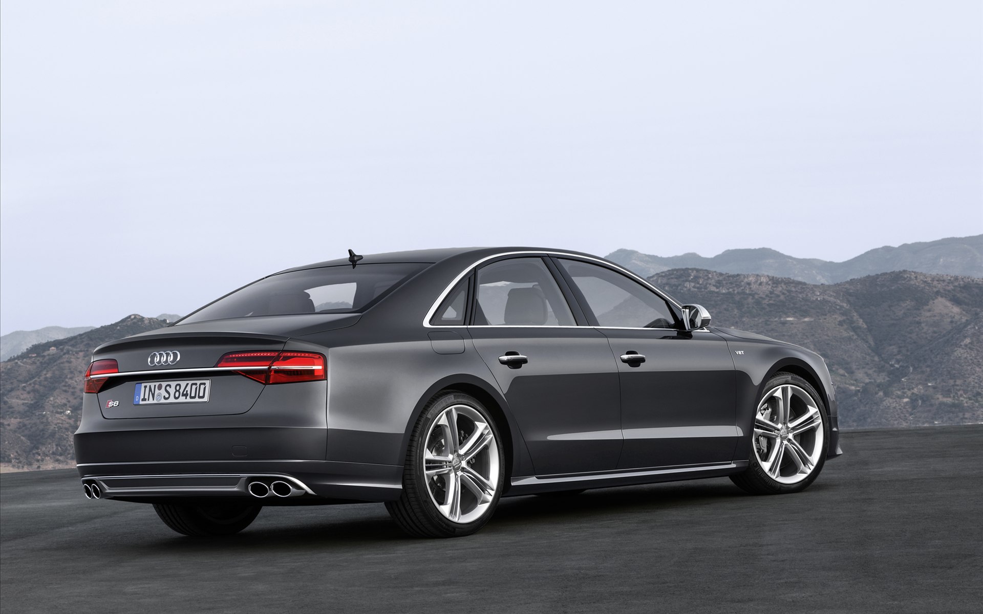 Audi S8 2014