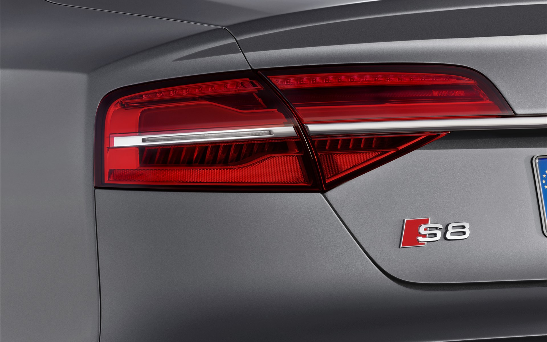 Audi S8 2014