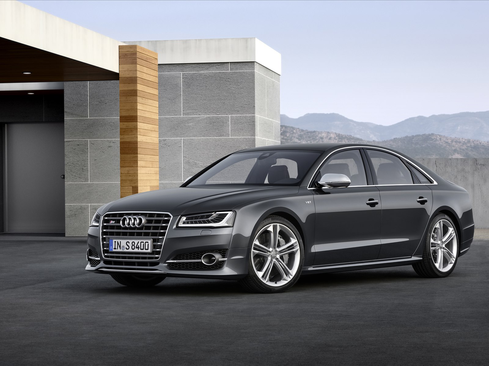 Audi S8 2015