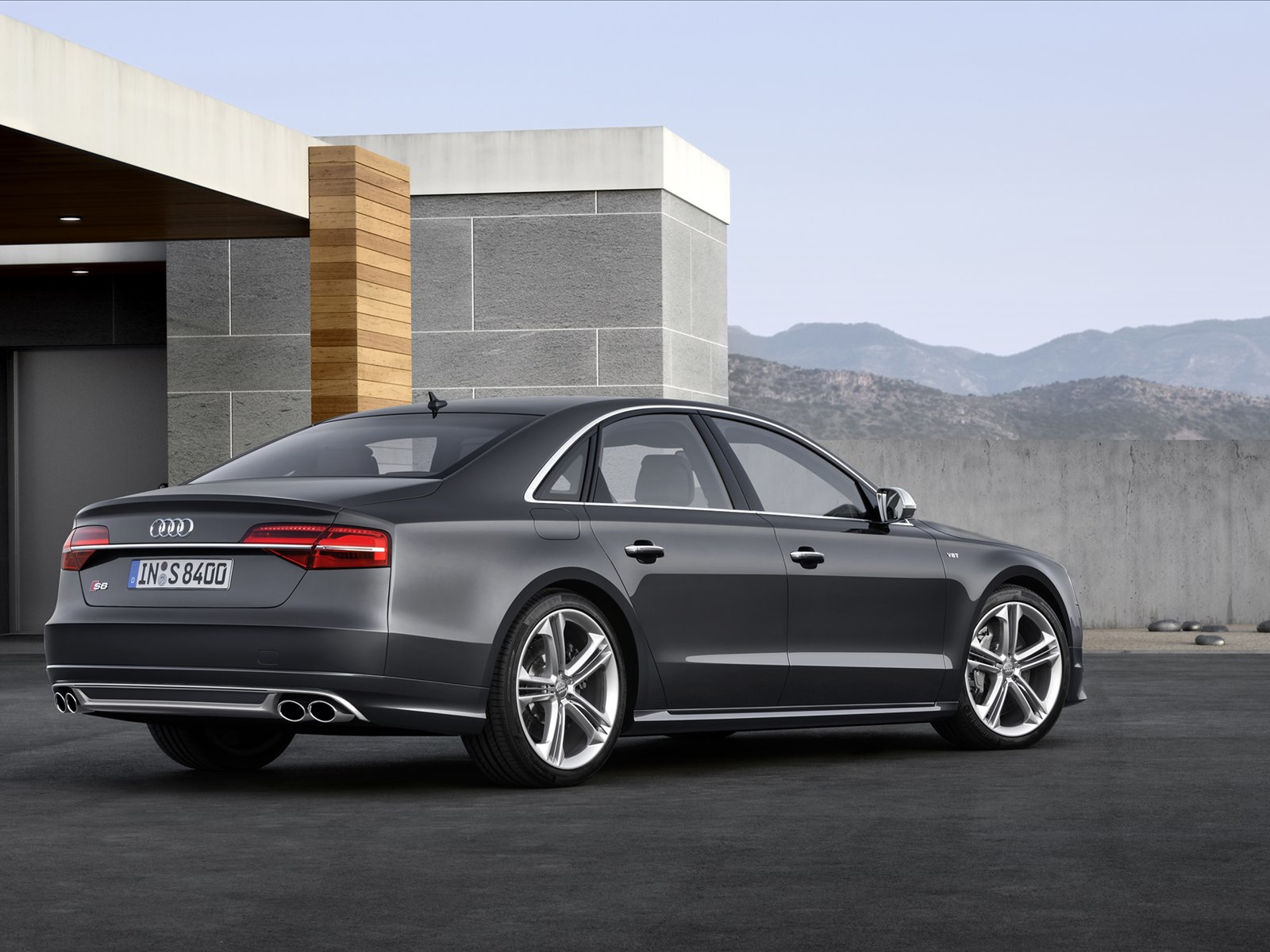 Audi S8 2015