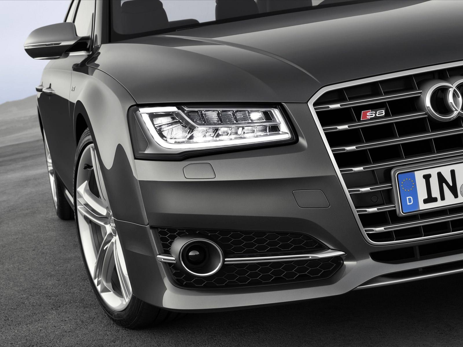 Audi S8 2015