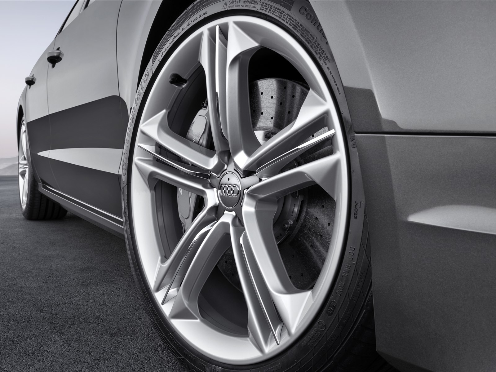 Audi S8 2015