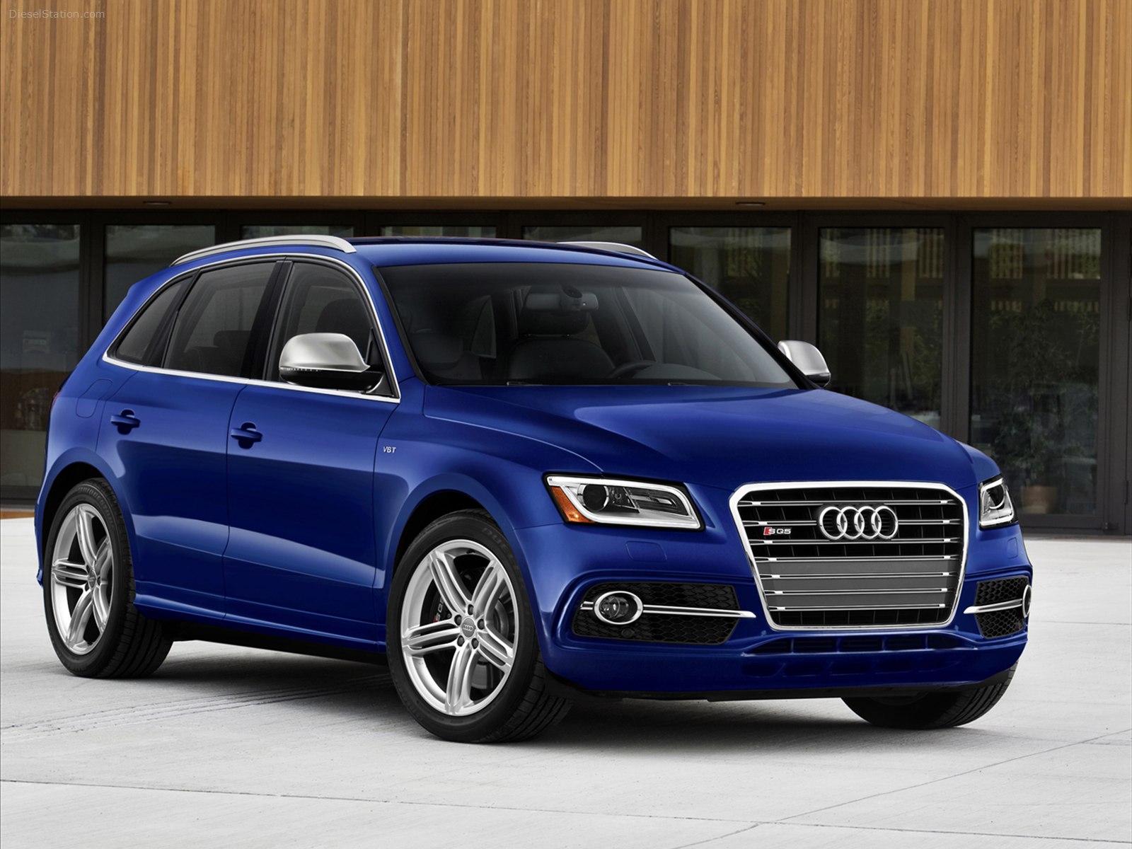 Audi SQ5 2014