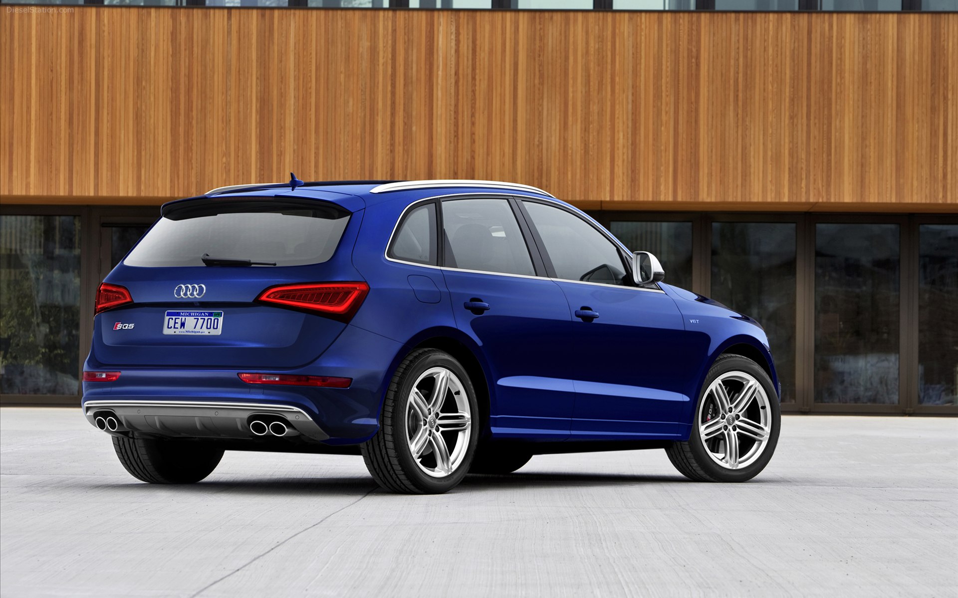 Audi SQ5 2014