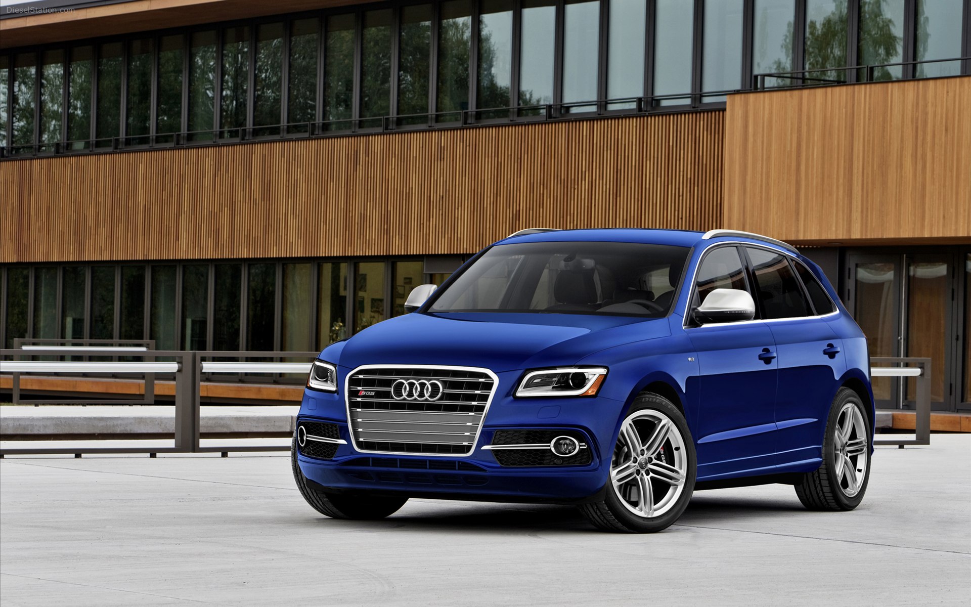 Audi SQ5 2014