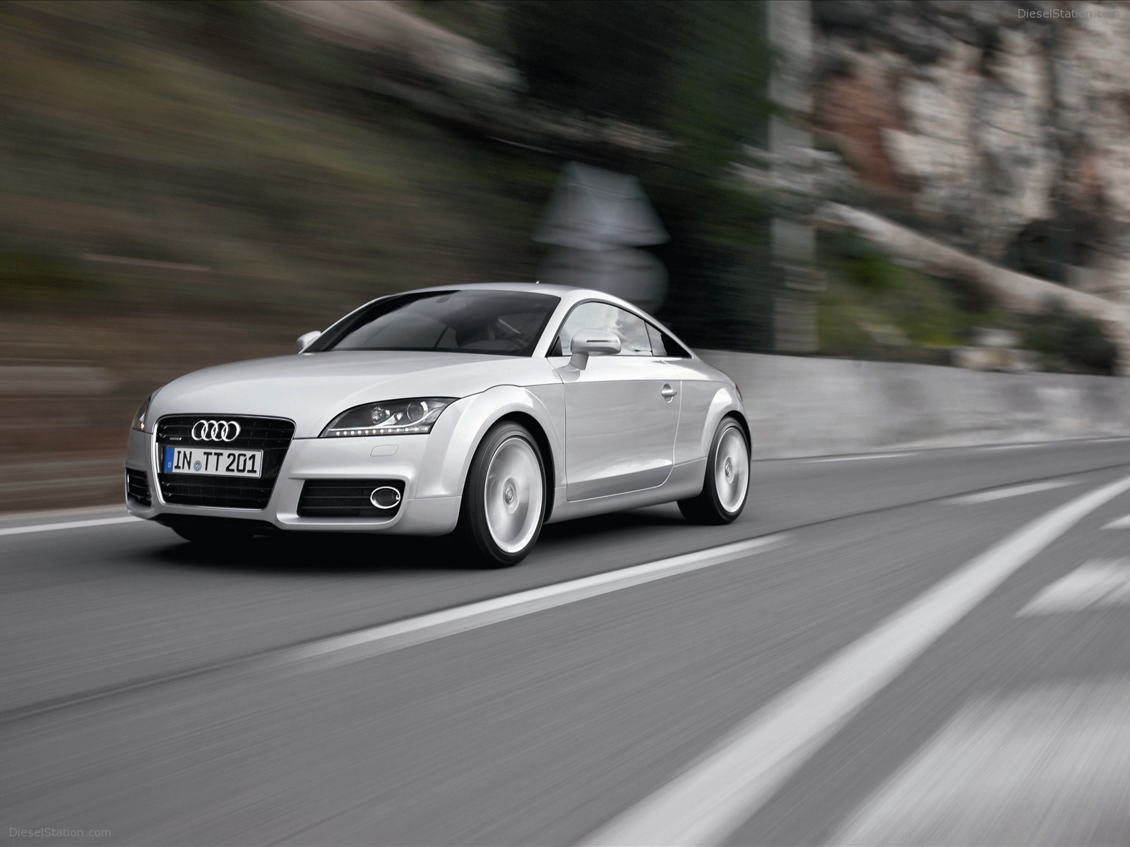 Audi TT Coupe 2011