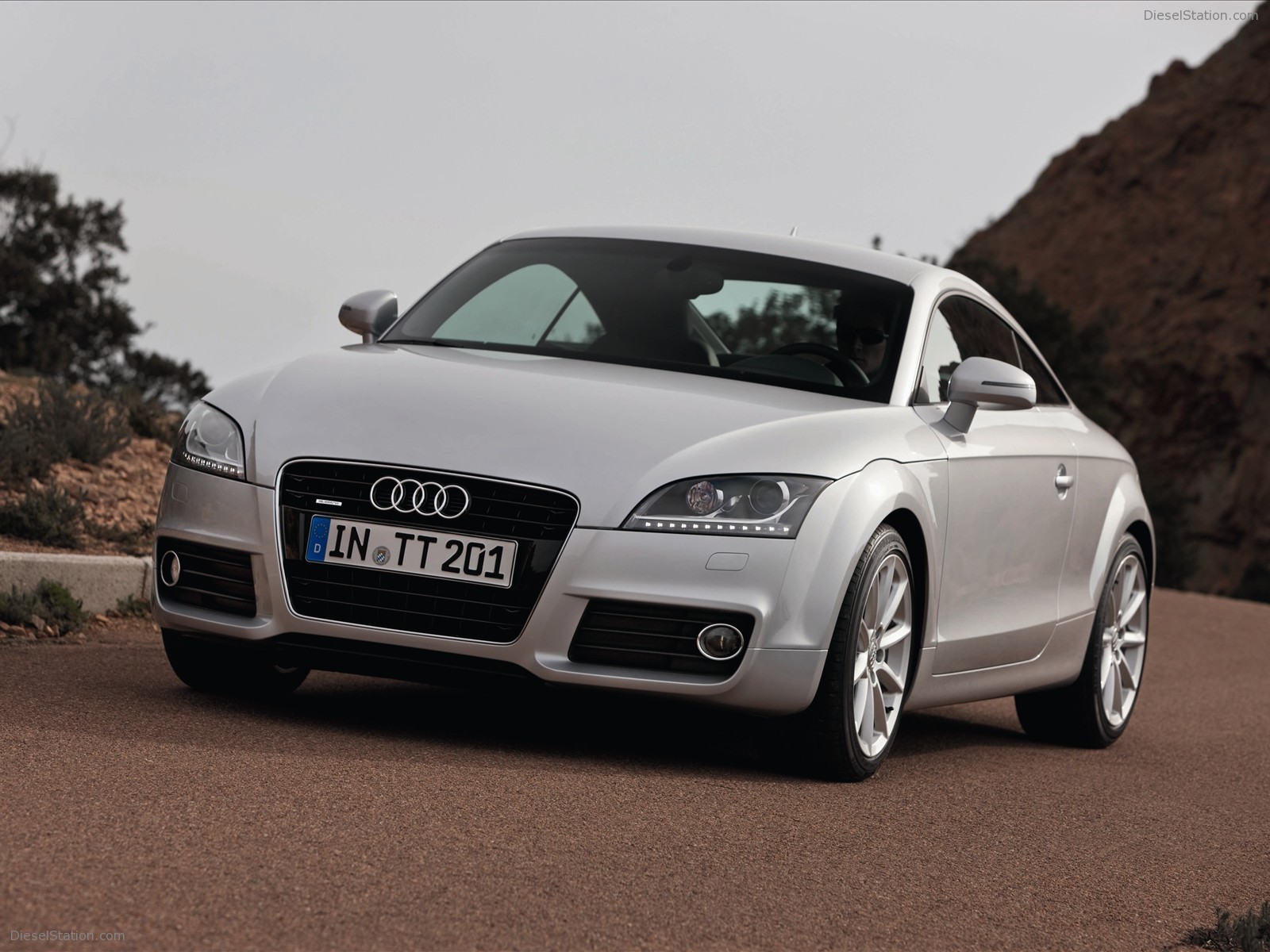 Audi TT Coupe 2011