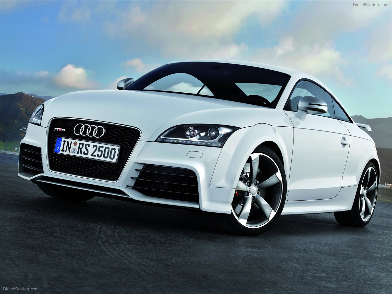 Audi TT RS 2012