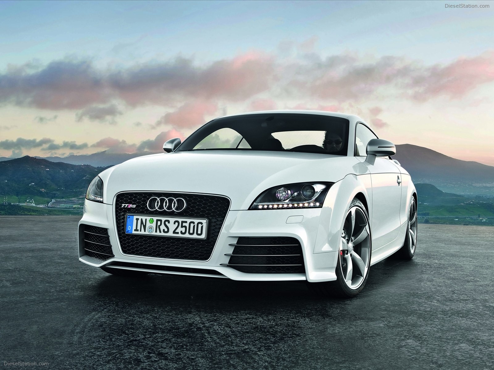 Audi TT RS 2012