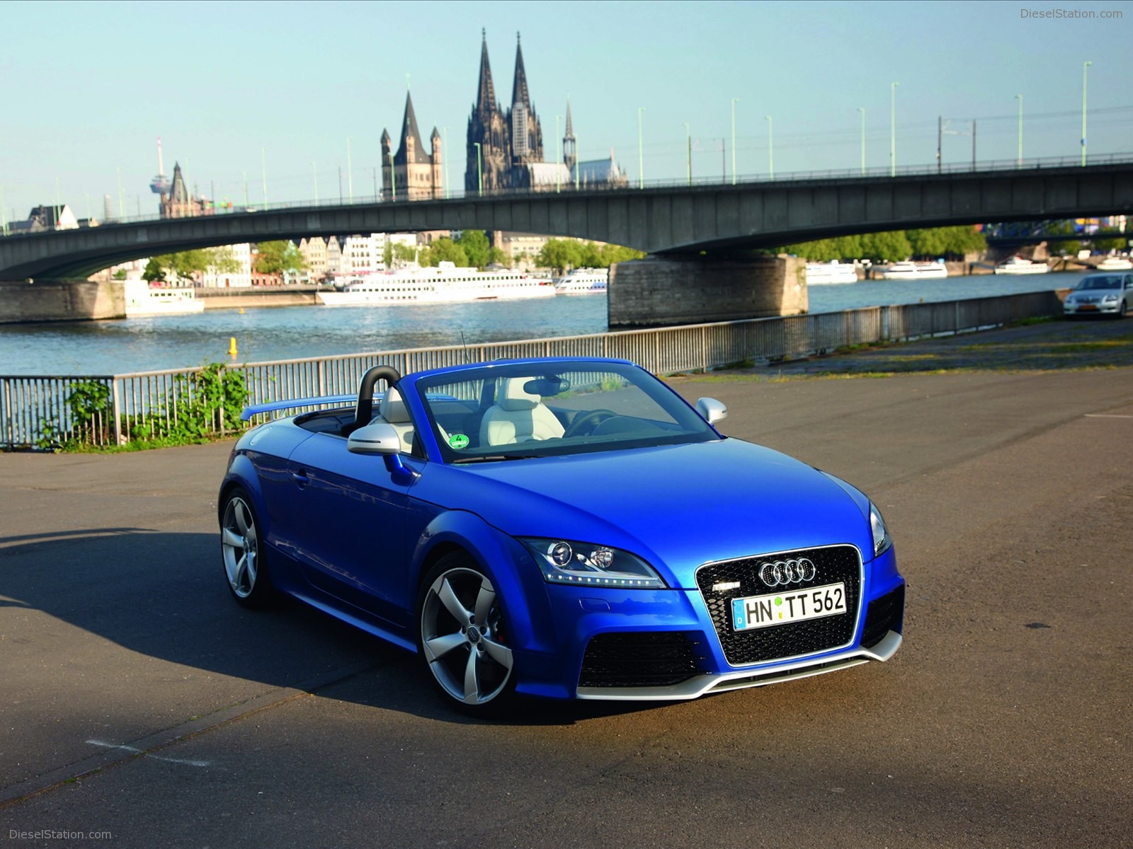 Audi TT RS 2012