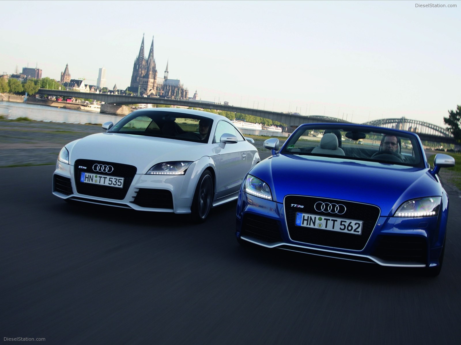 Audi TT RS 2012