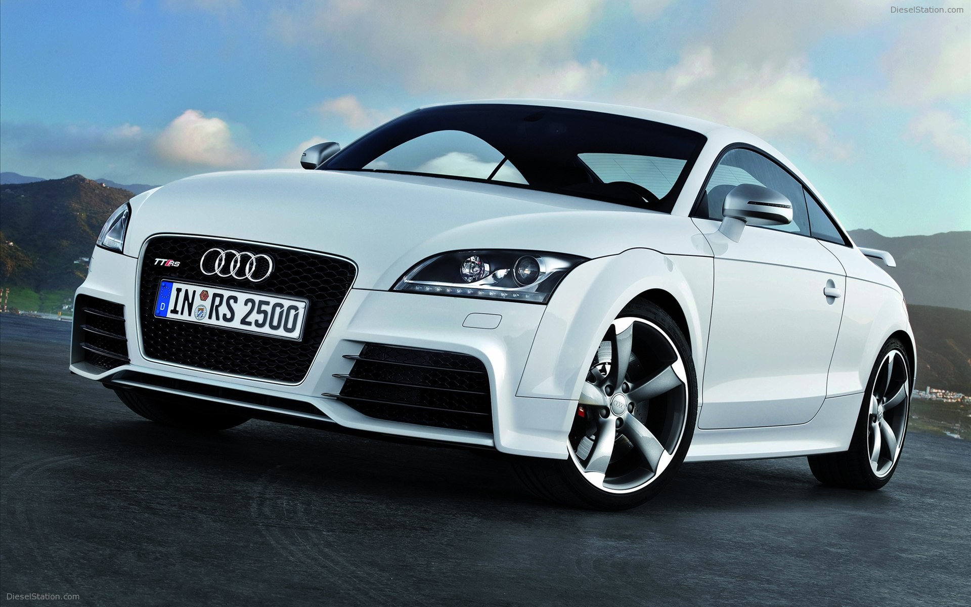 Audi TT RS 2012