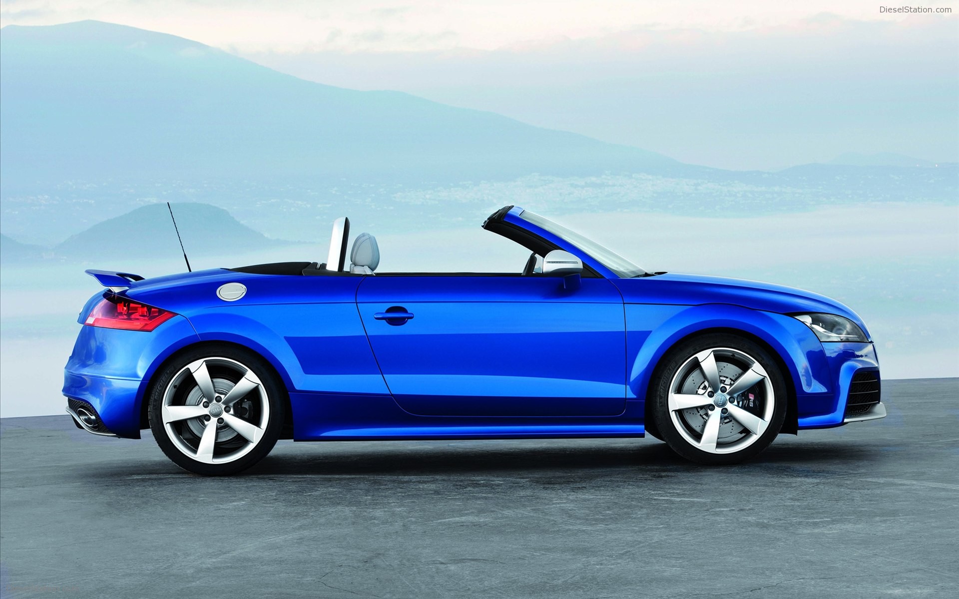 Audi TT RS 2012