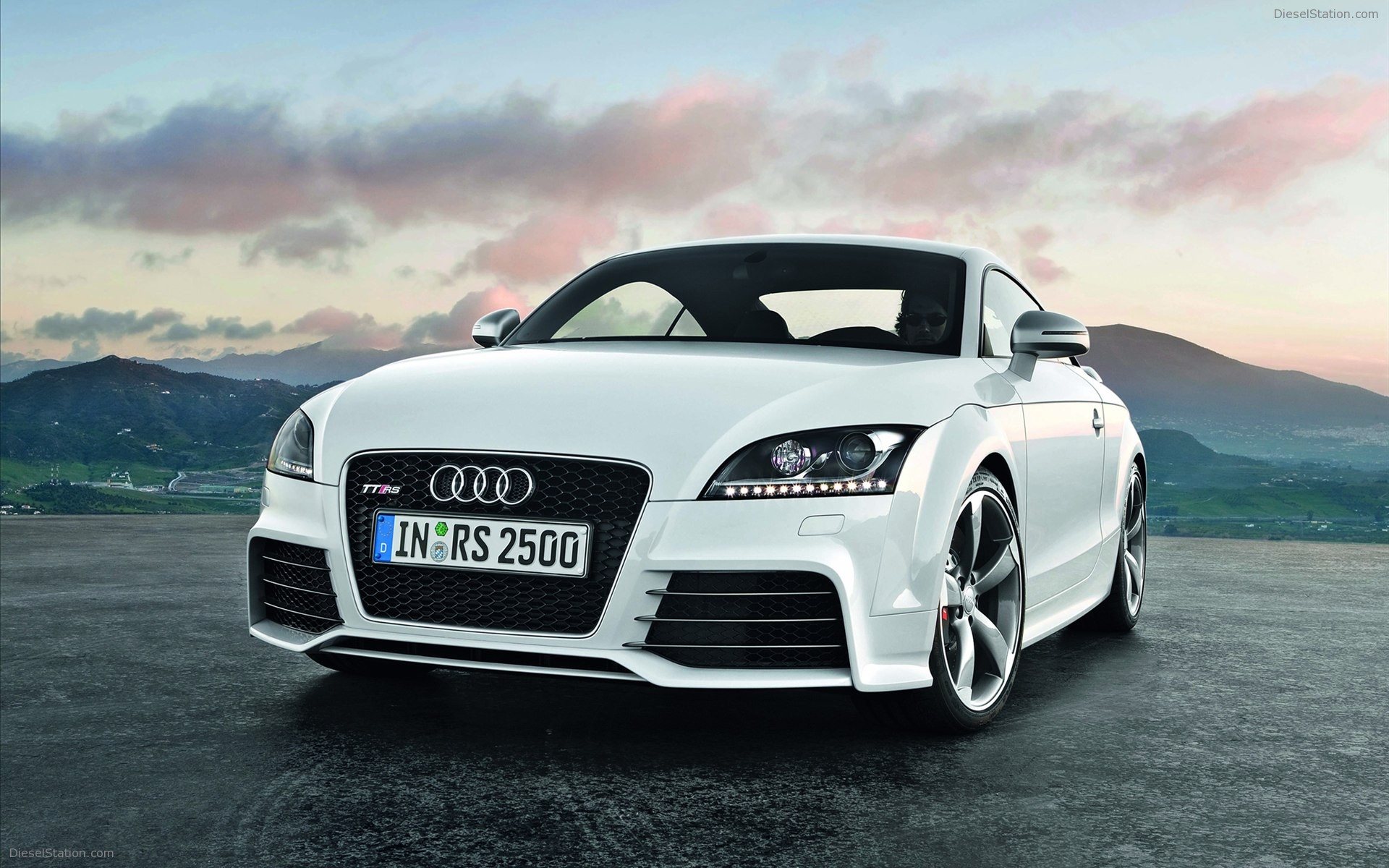 Audi TT RS 2012