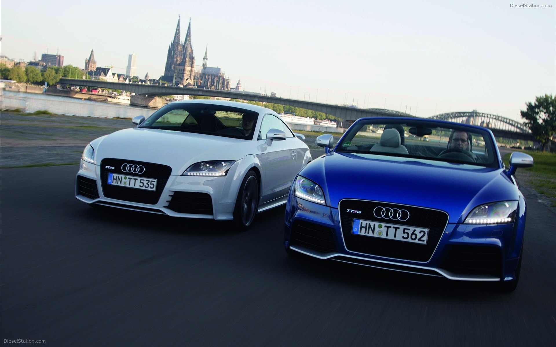 Audi TT RS 2012