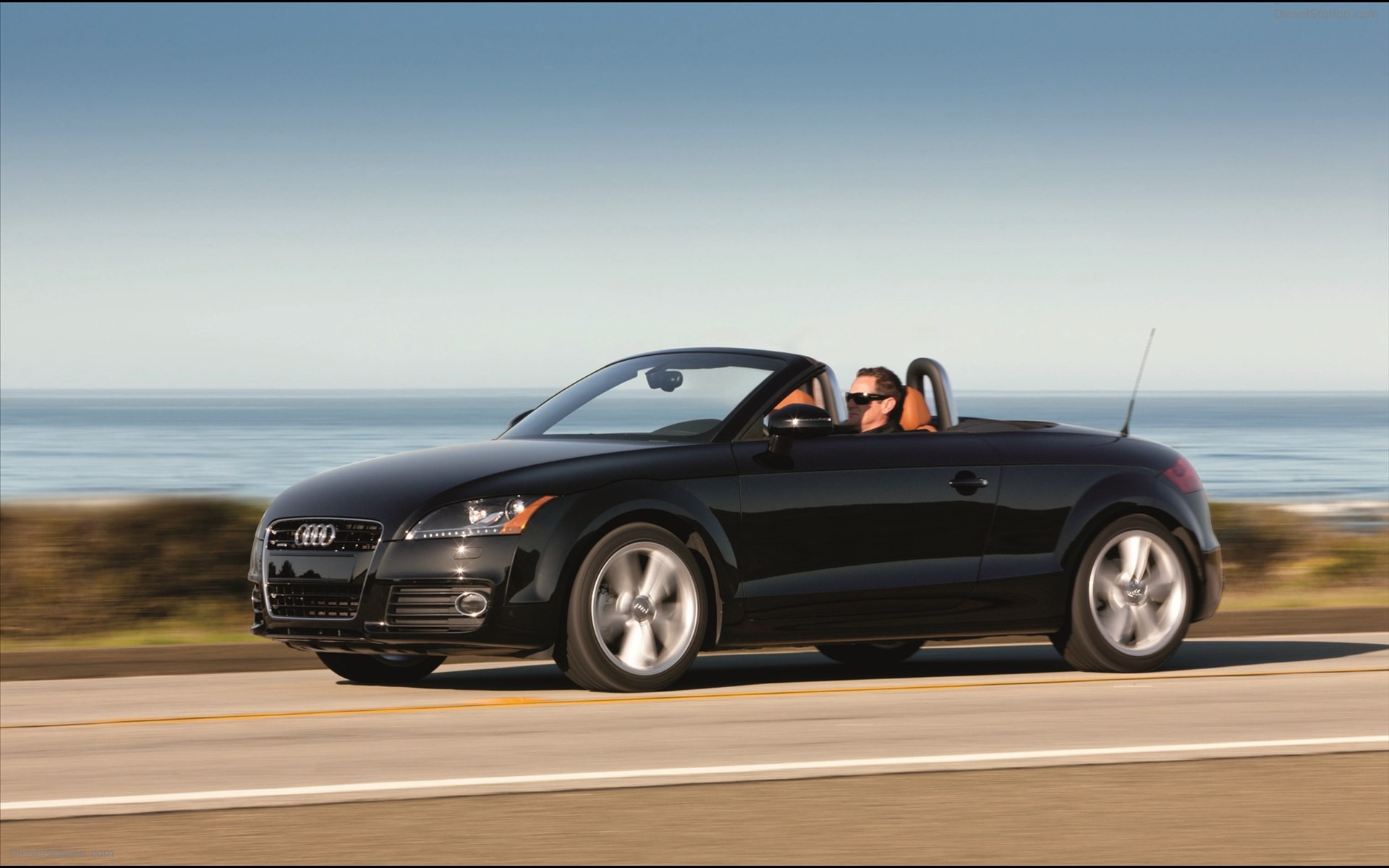 Audi TT Roadster 2012