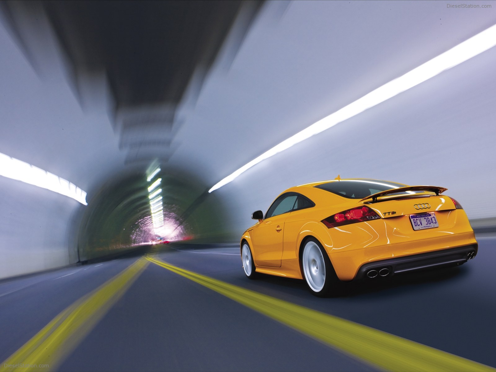 Audi TTS Coupe 2011