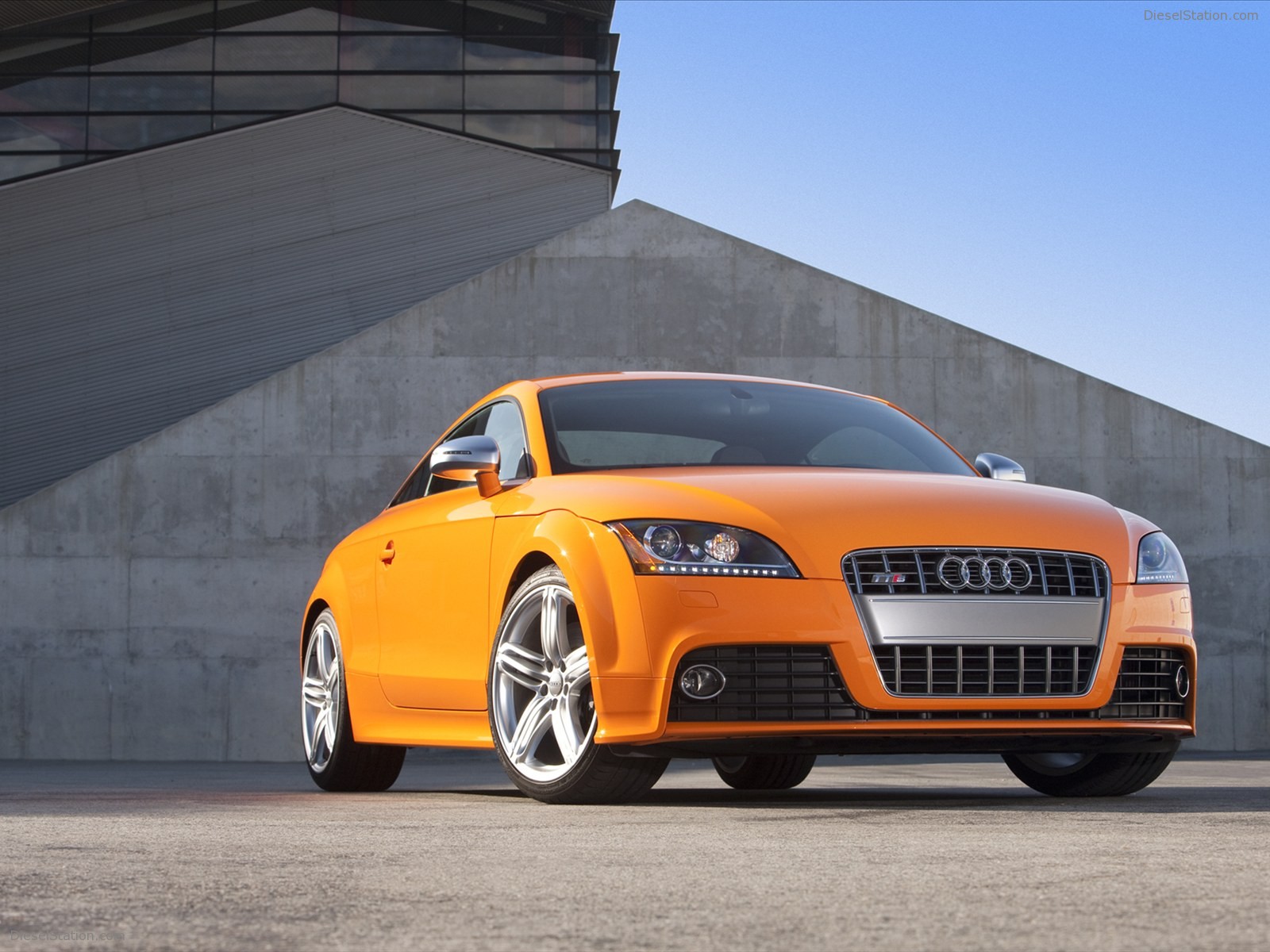 Audi TTS Coupe 2011