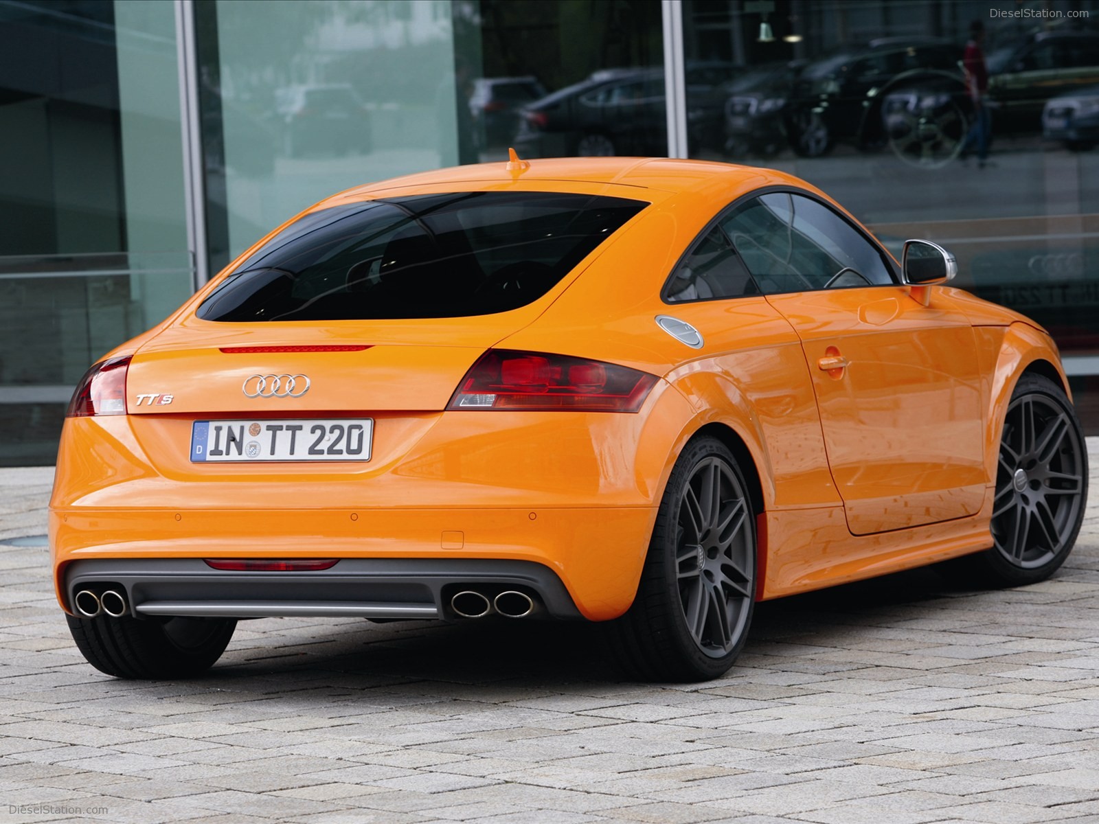 Audi TTS Coupe 2011