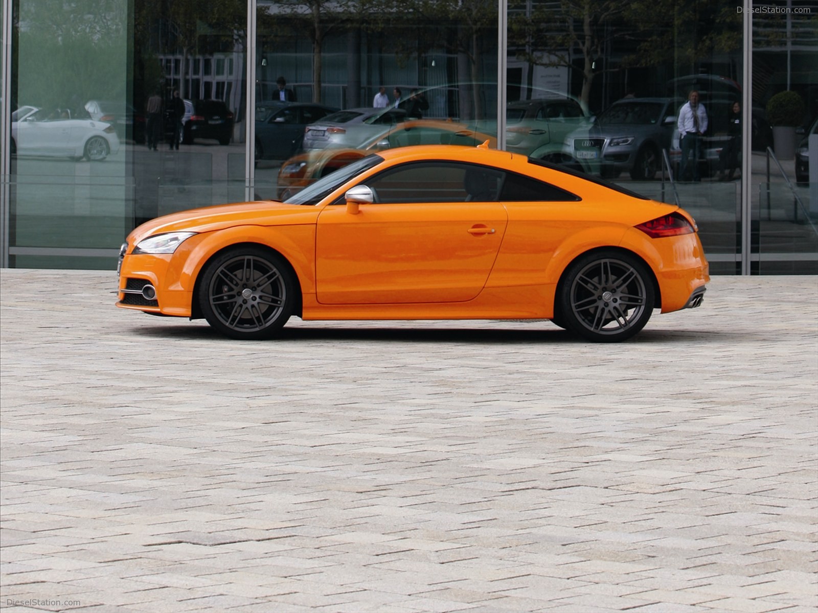 Audi TTS Coupe 2011