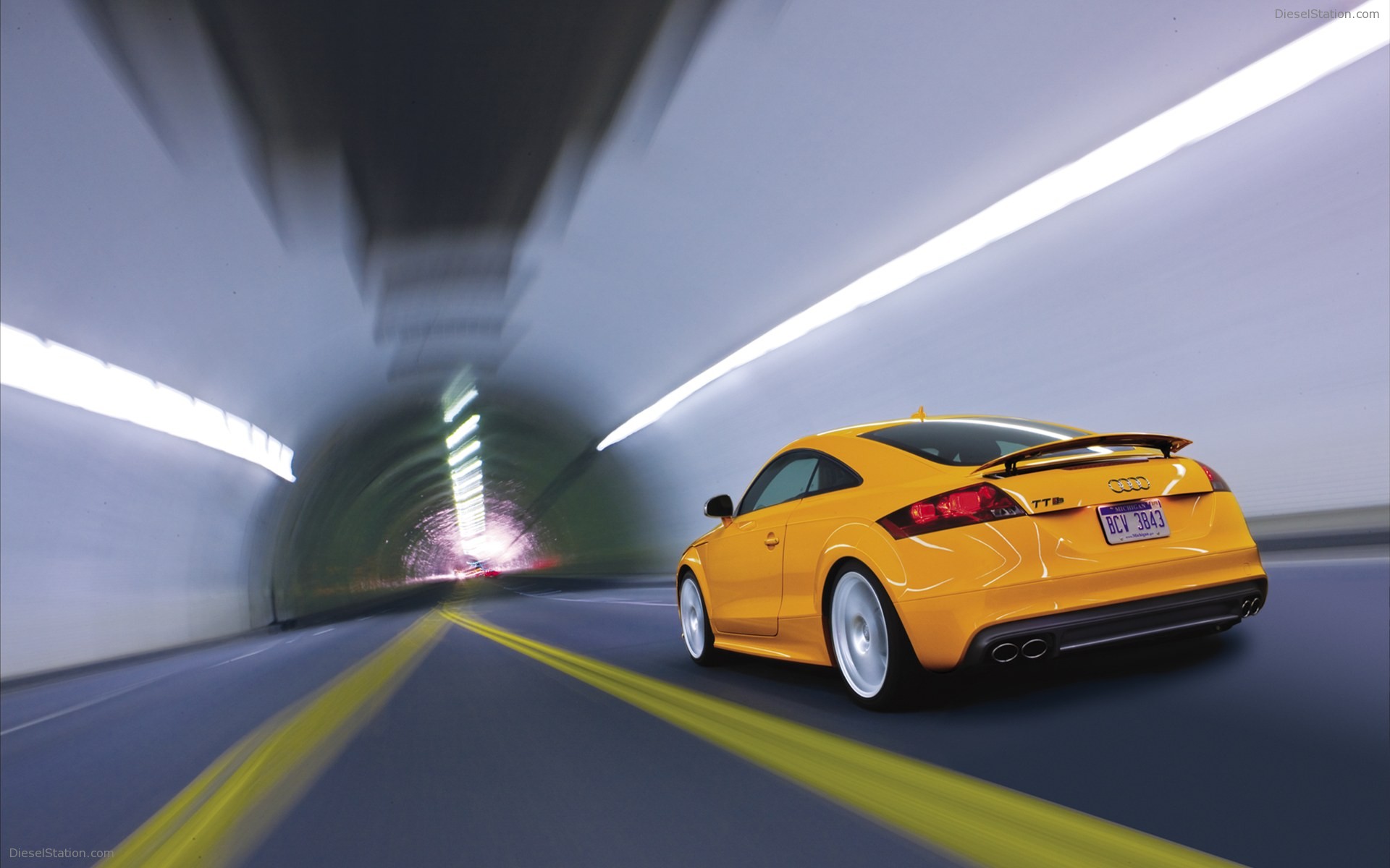 Audi TTS Coupe 2011