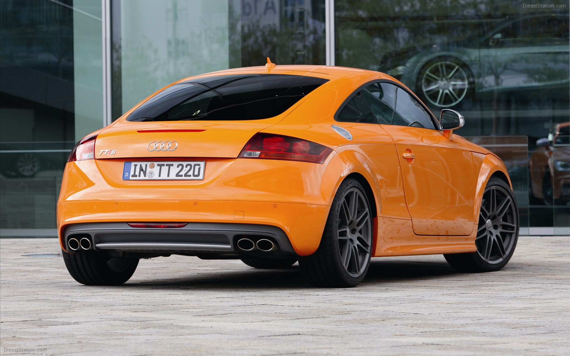 Audi TTS Coupe 2011