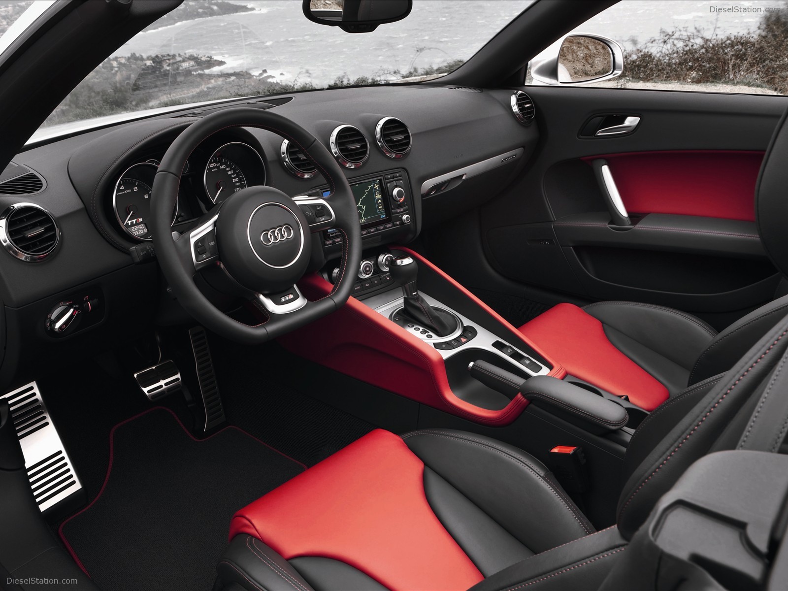 Audi TTS Roadster 2011