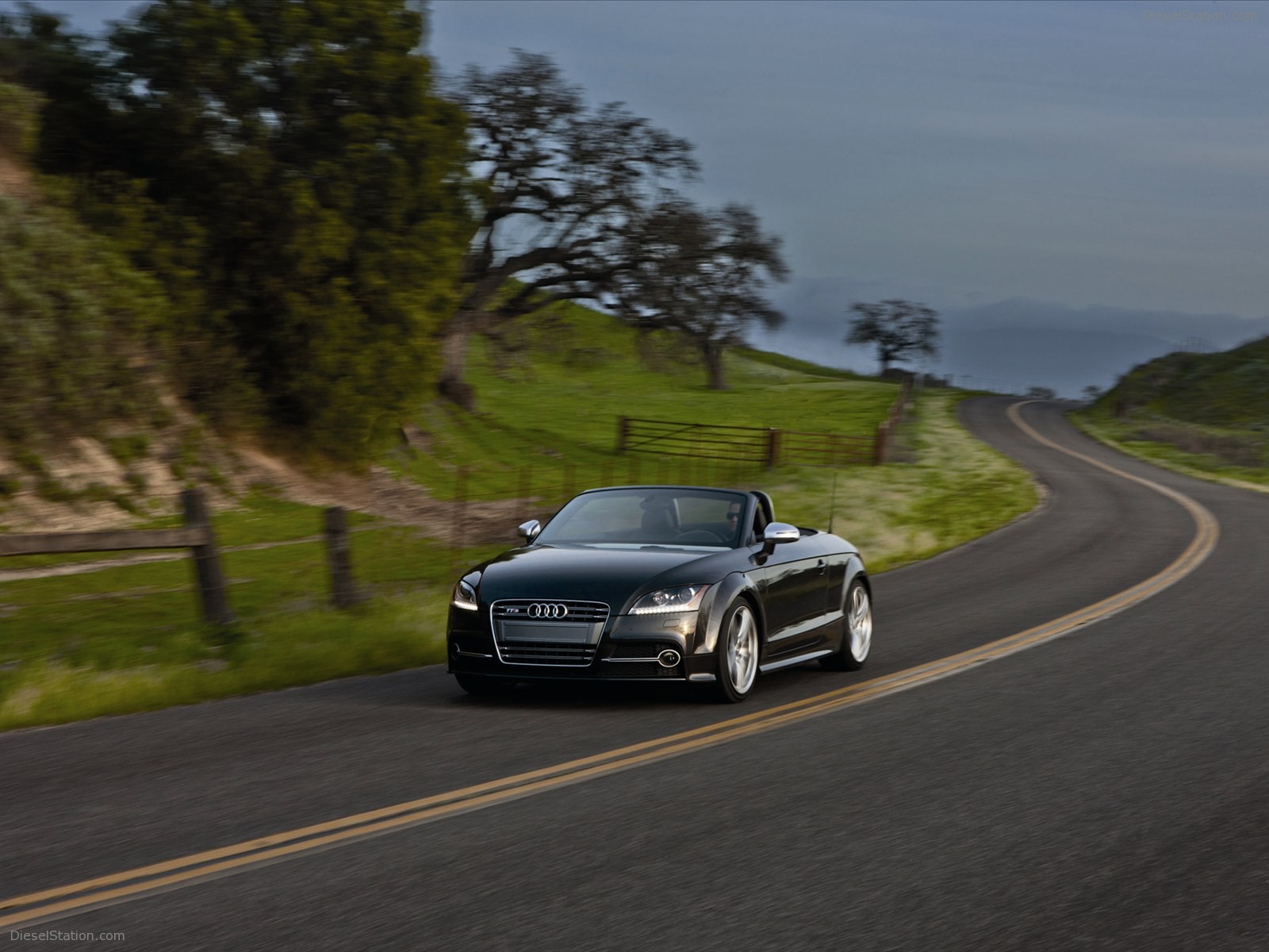 Audi TTS Roadster 2012