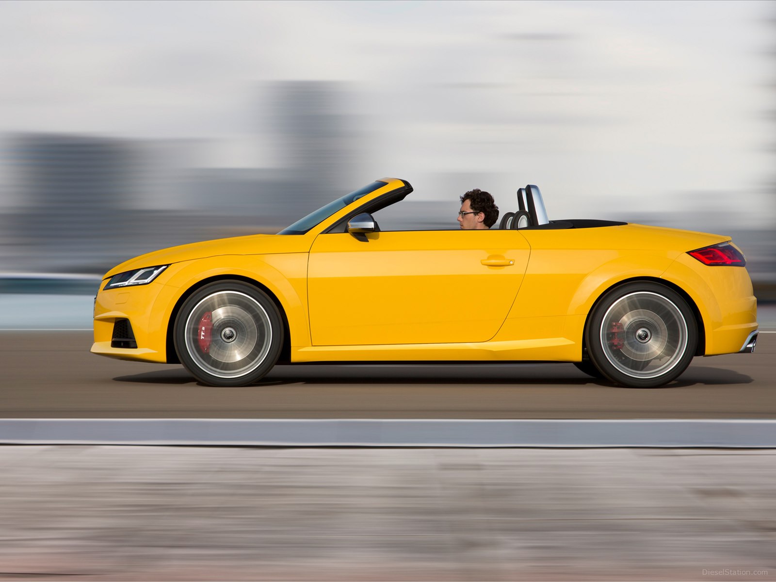Audi TTS Roadster 2015