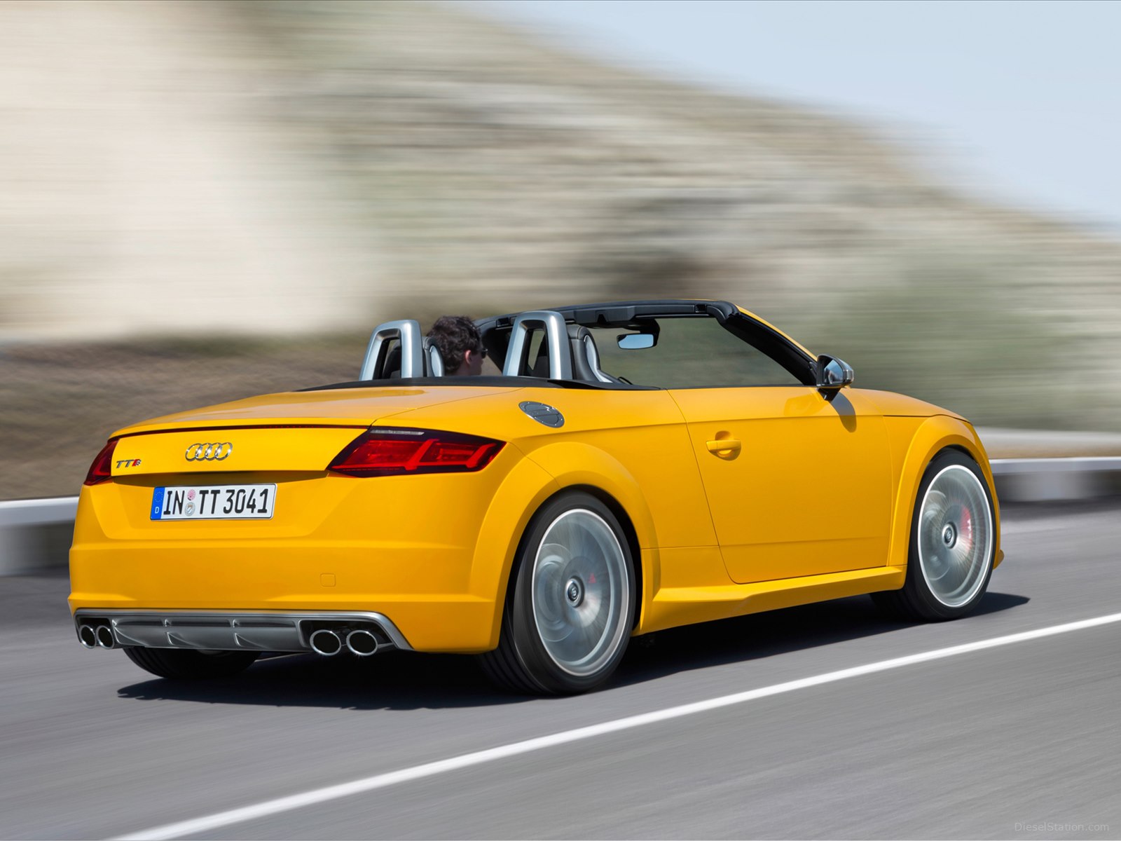 Audi TTS Roadster 2015