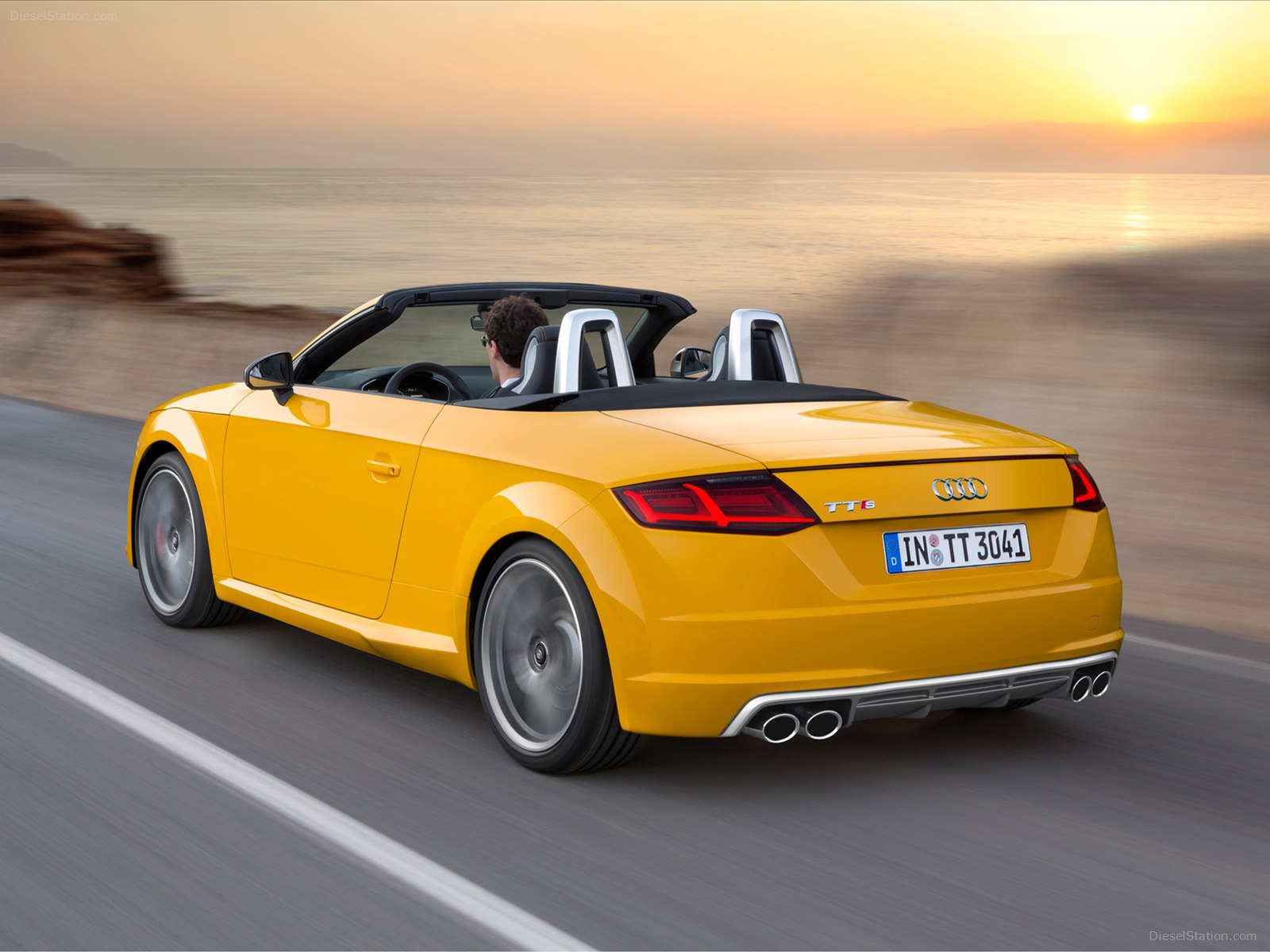 Audi TTS Roadster 2015