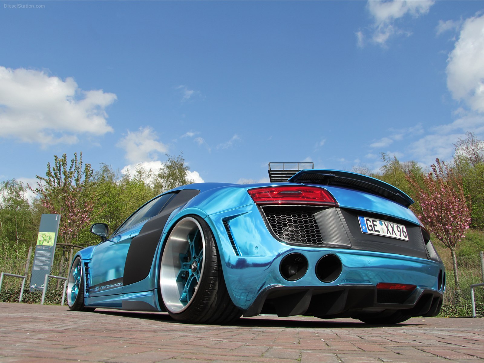 XXX-Performance Audi R8 V10 2013