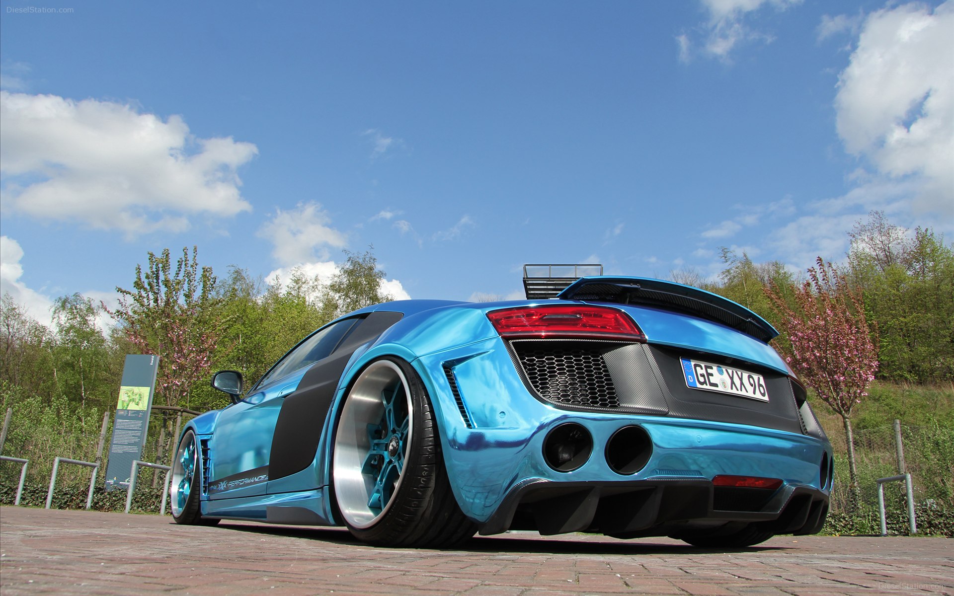 XXX-Performance Audi R8 V10 2013