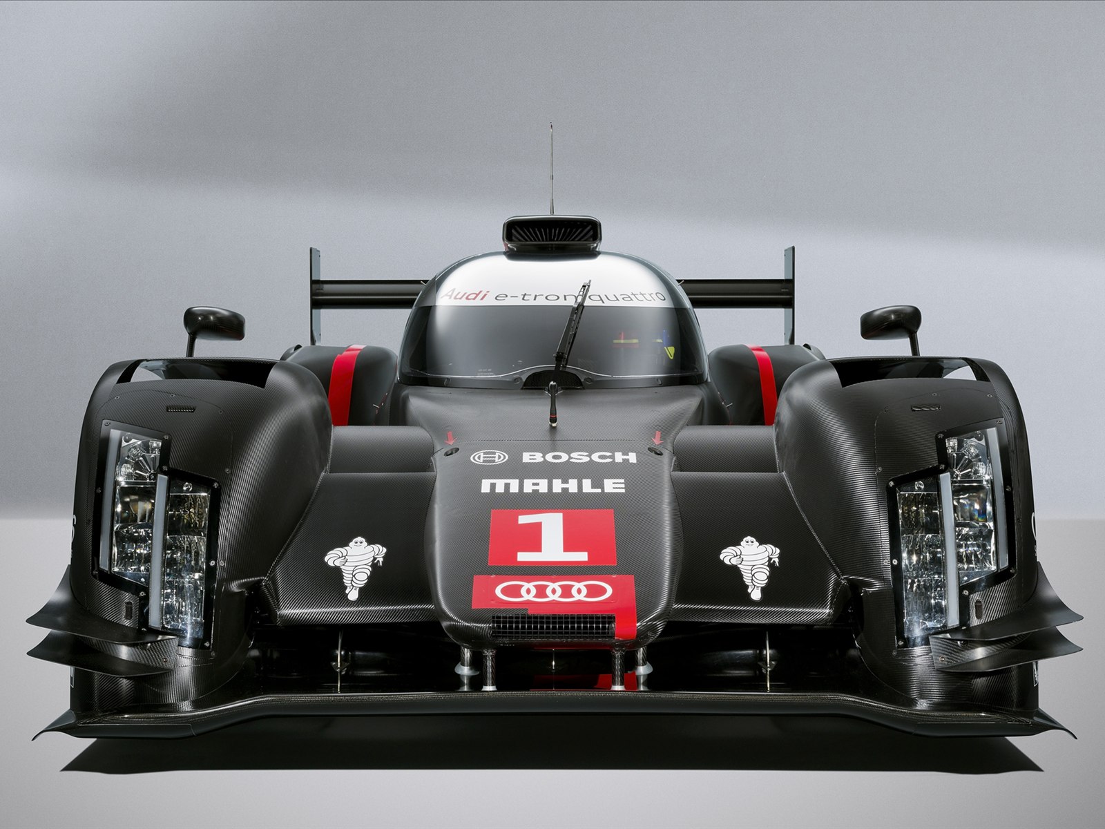 Audi R18 e-tron quattro 2014