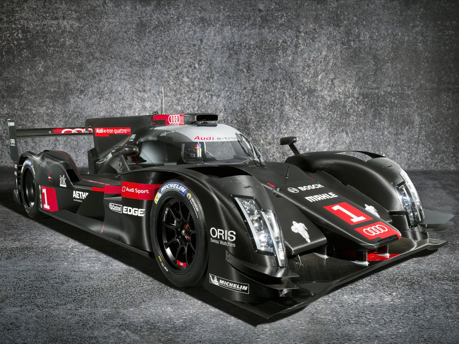 Audi R18 e-tron quattro 2014