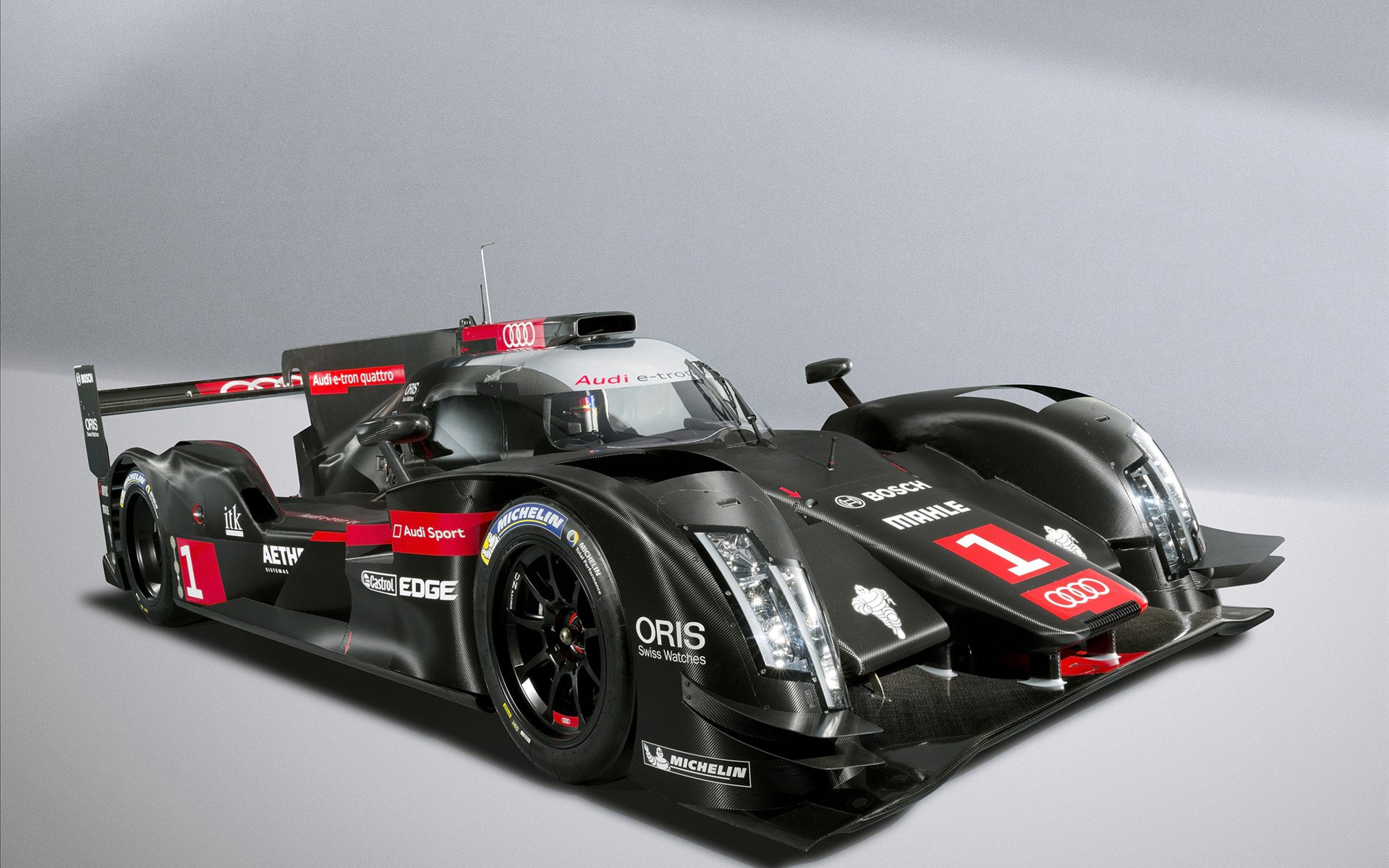 Audi R18 e-tron quattro 2014