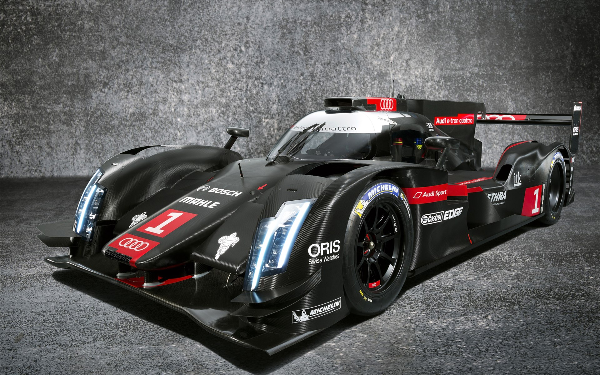 Audi R18 e-tron quattro 2014