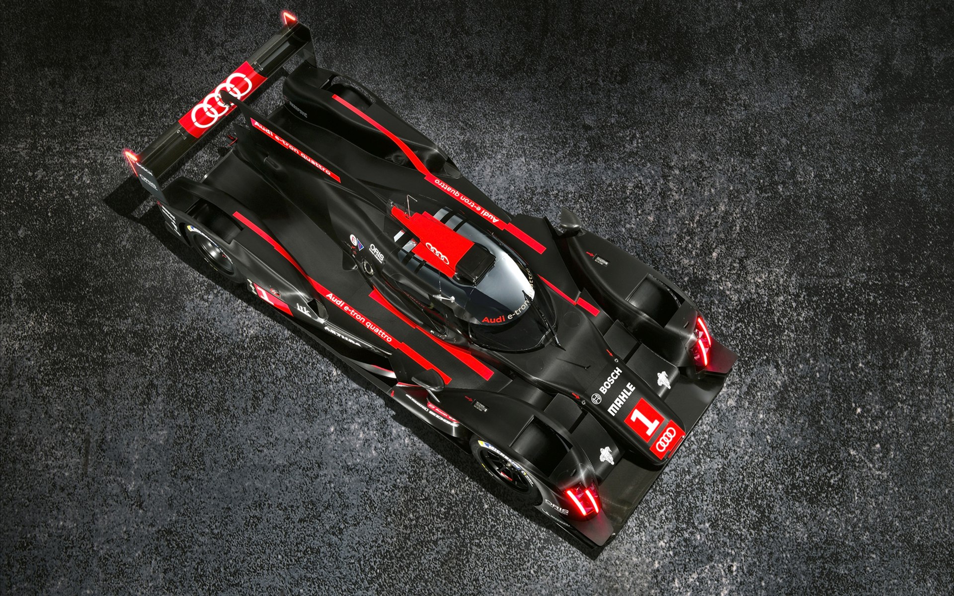 Audi R18 e-tron quattro 2014