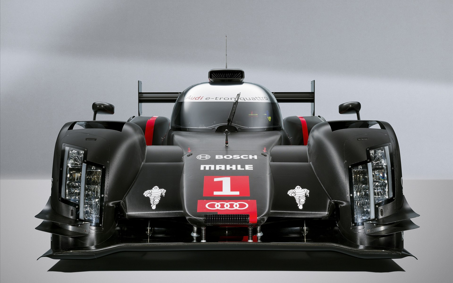 Audi R18 e-tron quattro 2014