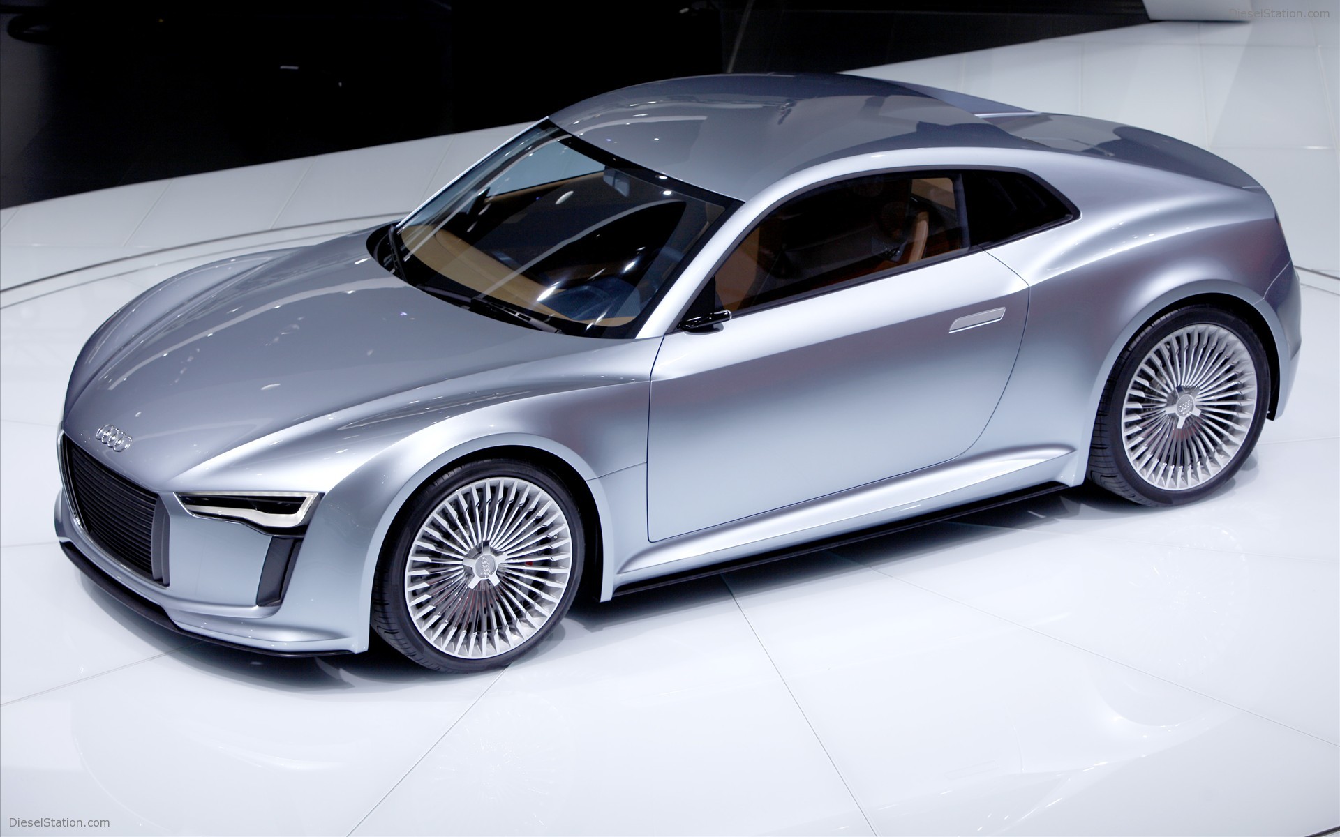 Audi e-tron 